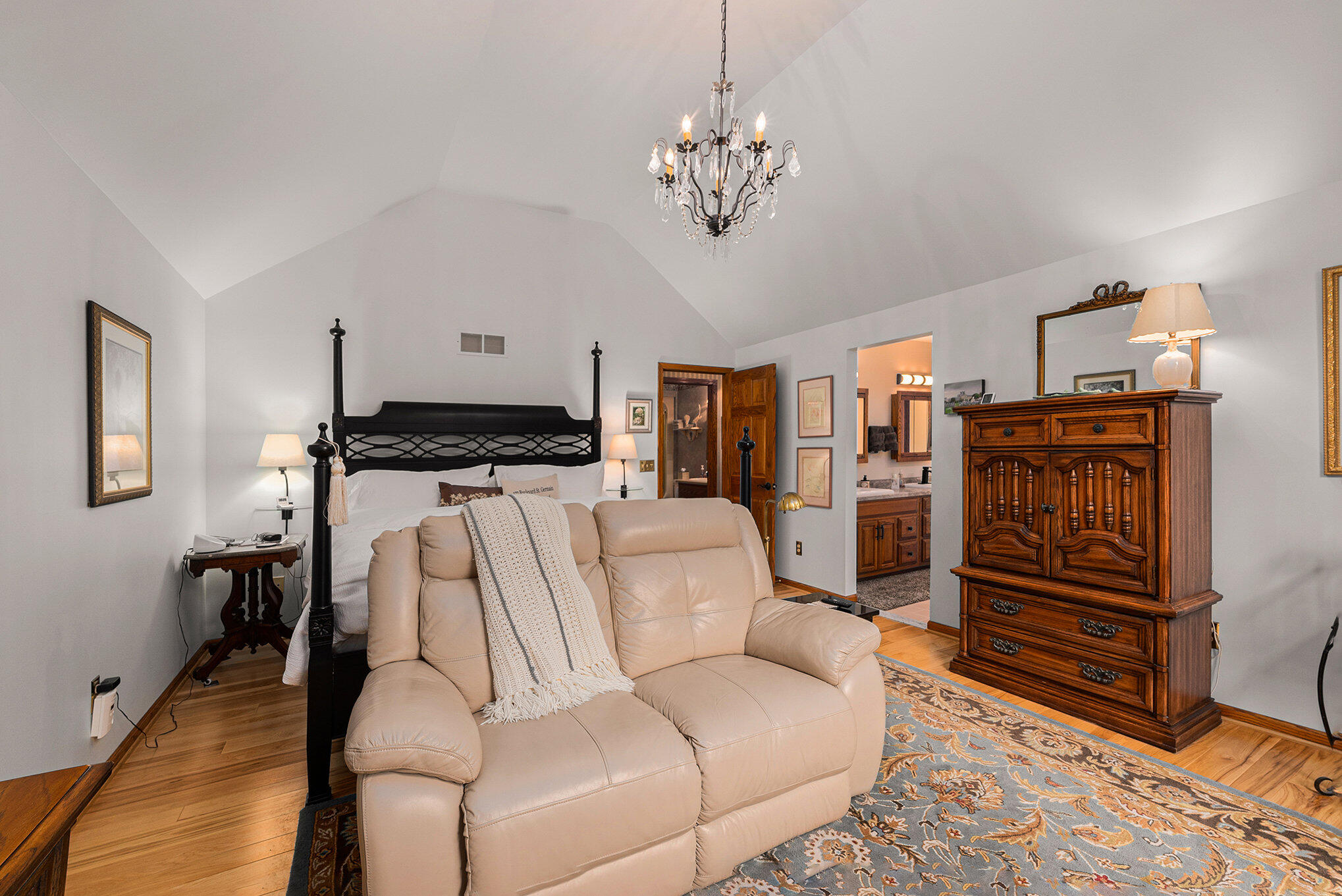 8740 Roe Road Chelsea, MI 48118 - Photo 20 of 65 011_a7s06074