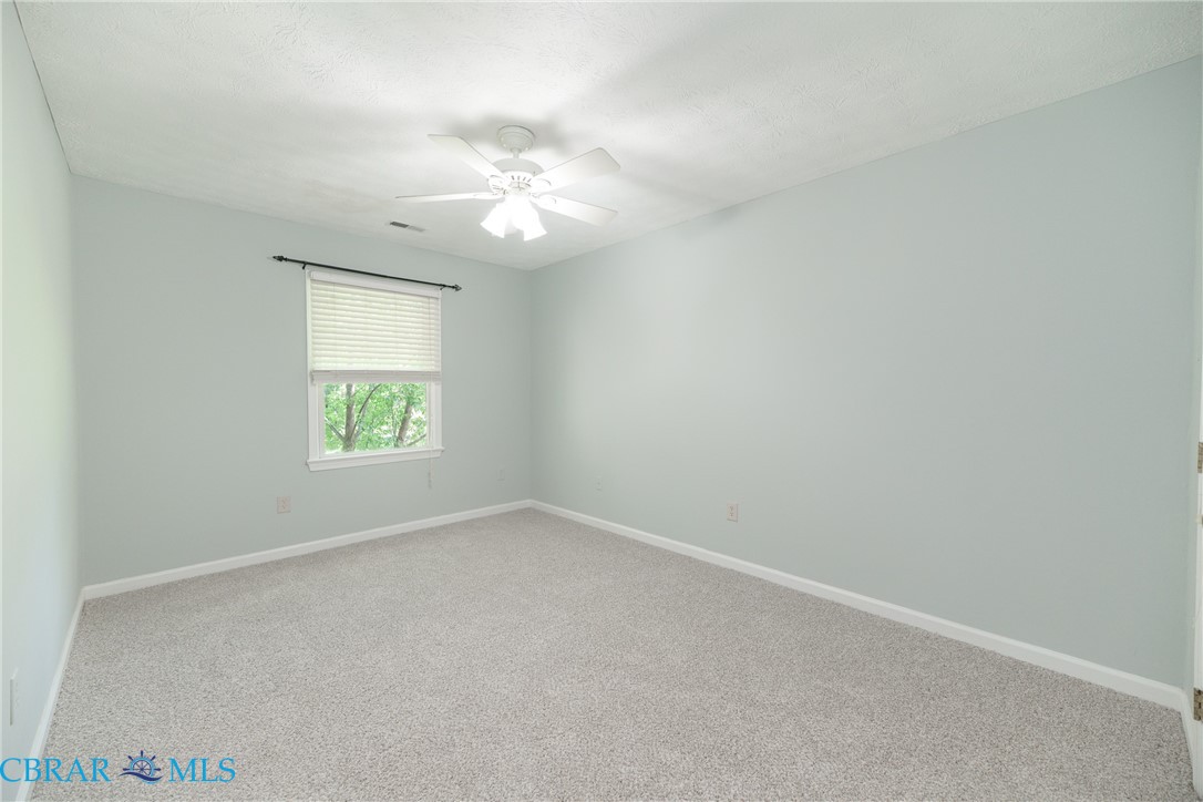 7680 The Points Place, Unit 302 Gloucester Point, VA 23062 - Photo 19 of 29