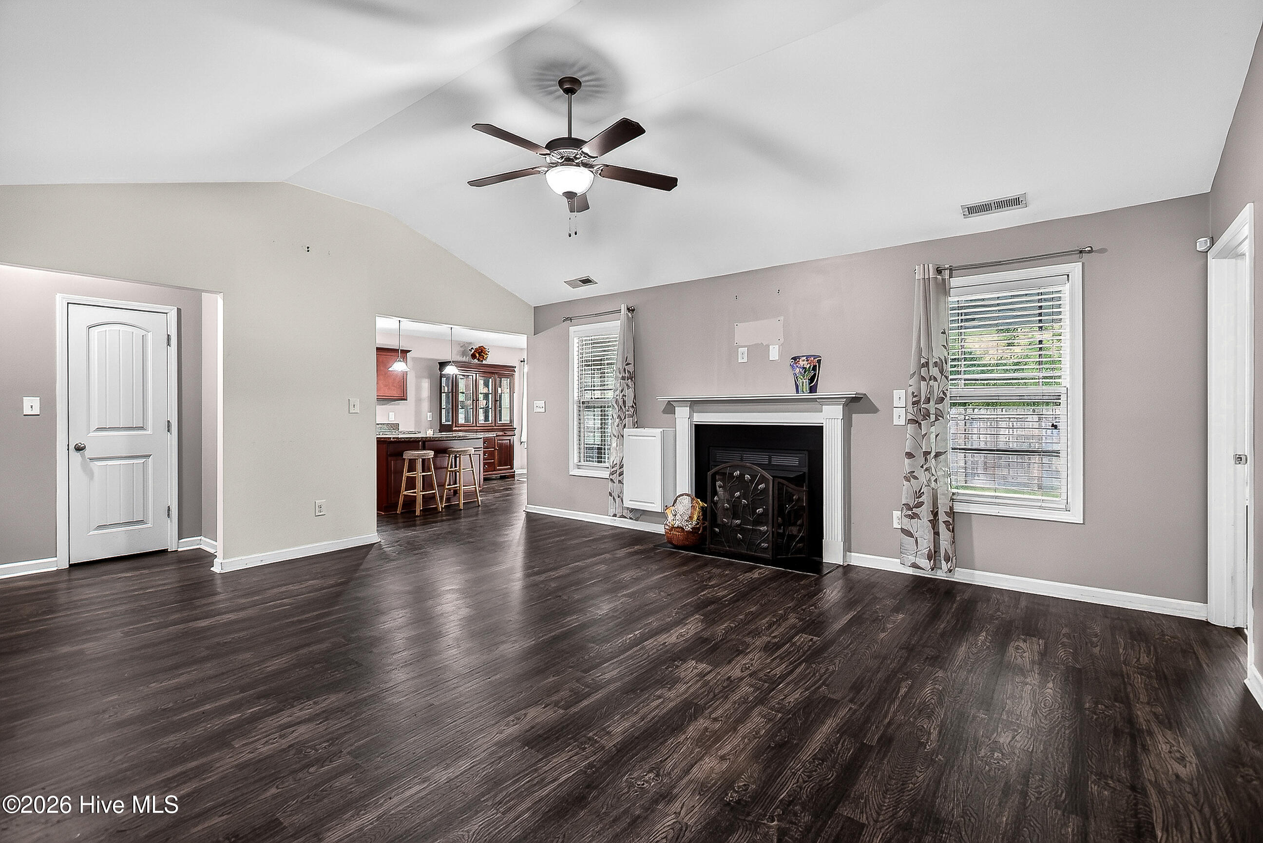 253 Merin Height Road Jacksonville, NC 28546 - Photo 6 of 36