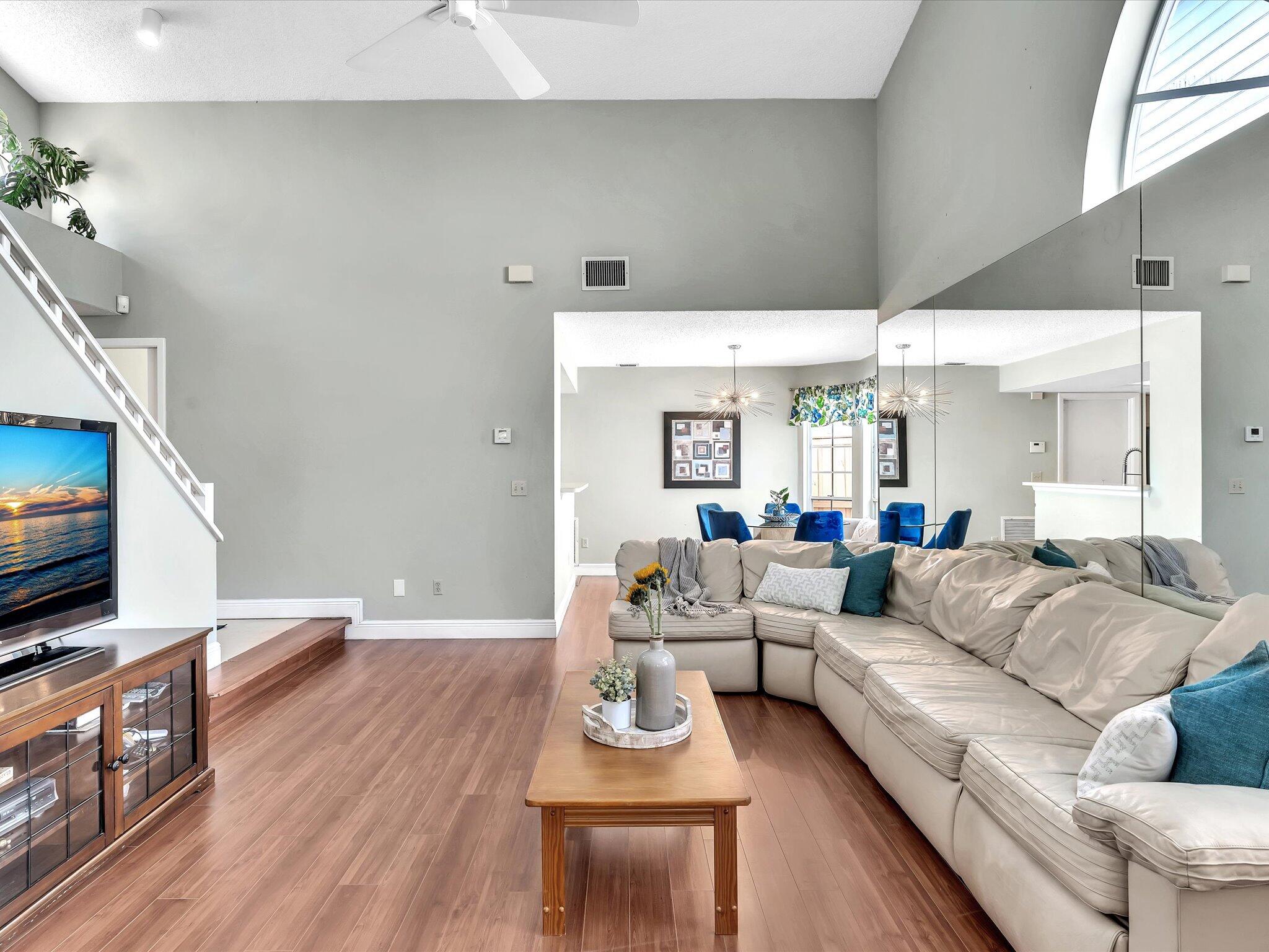 5091 Coronado Ridge Boca Raton, FL 33431 - Photo 13 of 52 View onto Dining Area