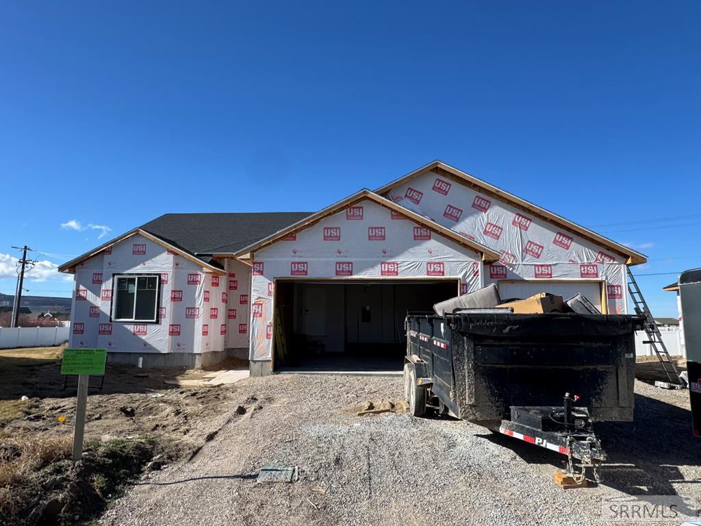 4925 Pierce Avenue Chubbuck, ID 83202 - Photo 1 of 18 Main View