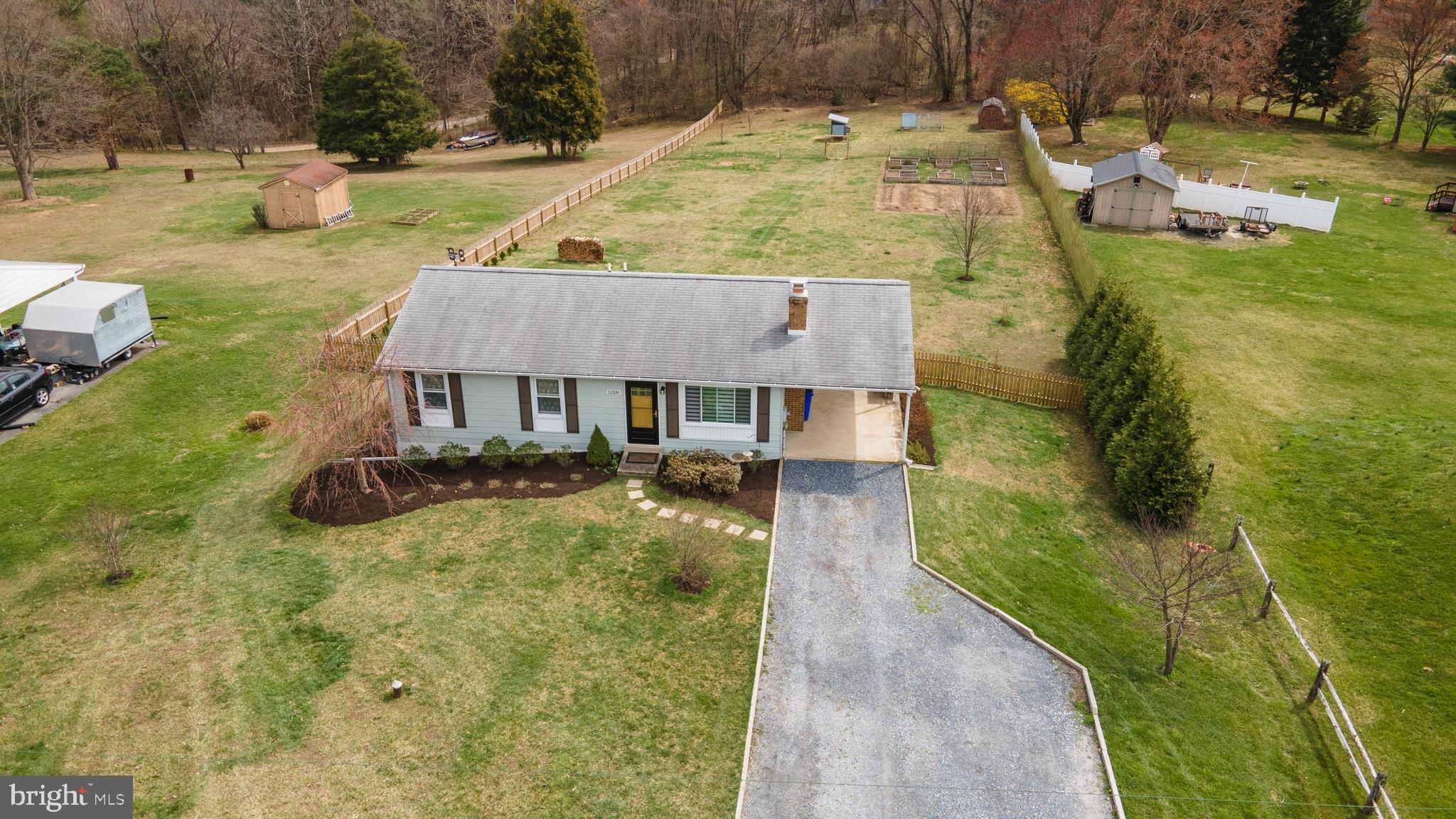 11209 Alton Road Frederick, MD 21701 - Photo 5 of 48 fenced rear property