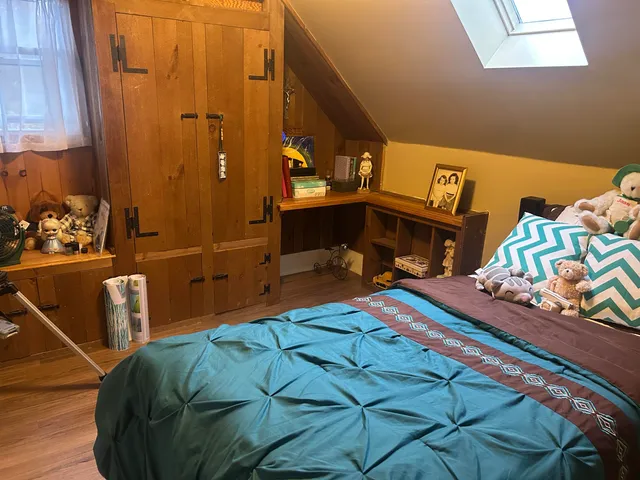 $195,000 | 11 Oak Street, Livermore Falls, ME 04254