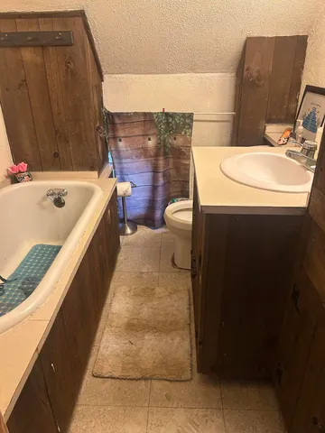 $195,000 | 11 Oak Street, Livermore Falls, ME 04254