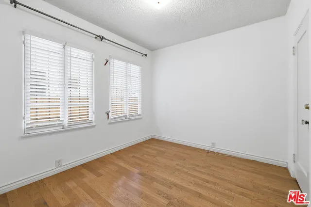 $3,700 | 1141 South Shenandoah Street, Los Angeles, CA 90035