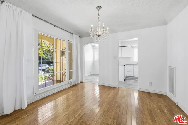 $3,700 | 1141 South Shenandoah Street, Los Angeles, CA 90035