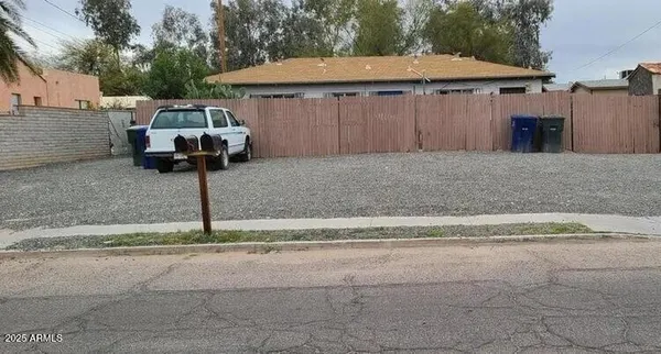 a view of a house