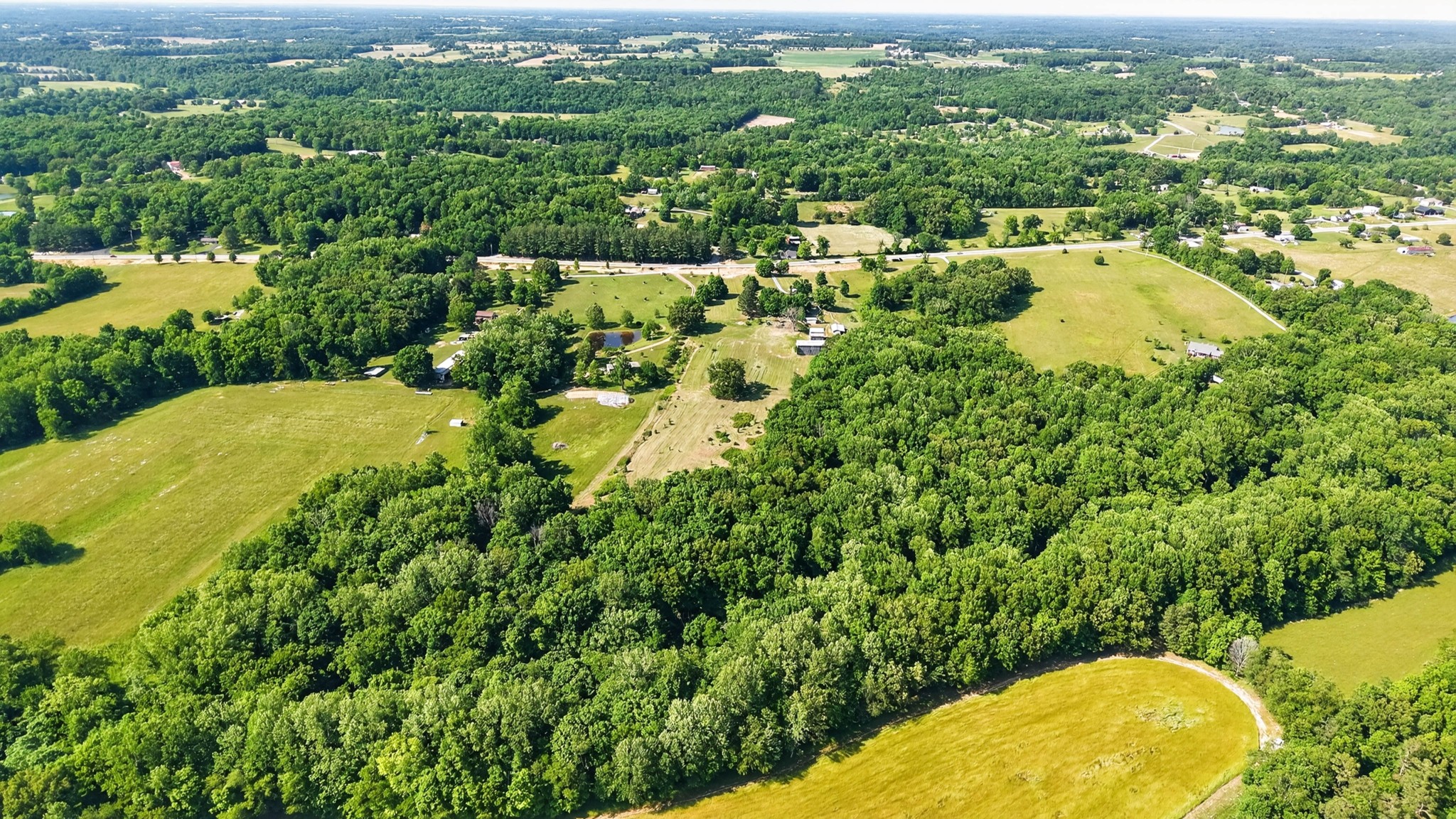 1804 Highway 52 Portland, TN 37148 - Photo 36 of 40