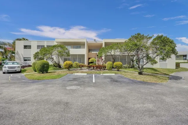 a view of a volley ball court