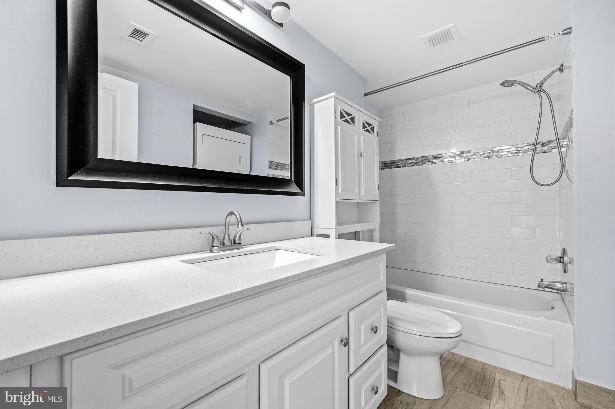 545 East Braddock Road, Unit 304 Alexandria, VA 22314 - Photo 13 of 28 Gallery Image 13