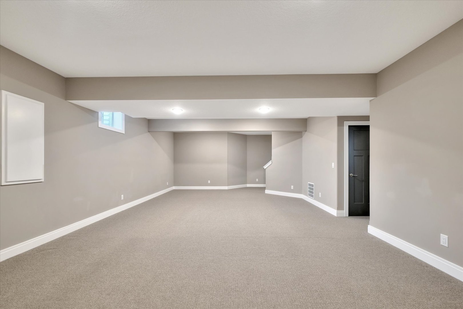 3402 Boulder Ridge Drive Champaign, IL 61822 - Photo 31 of 42 a view of an empty room with a window