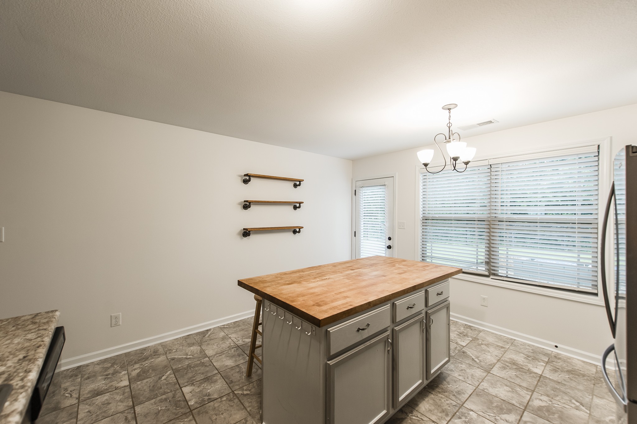 258 Hillview Way Springfield, TN 37172 - Photo 19 of 32 Gallery Image 19
