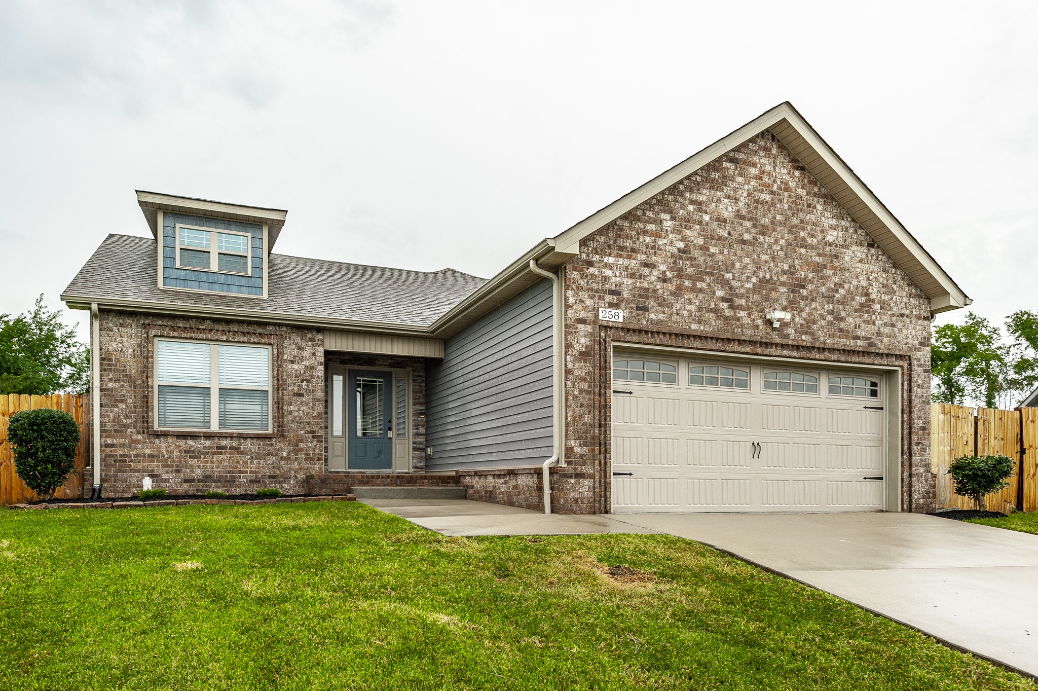 258 Hillview Way Springfield, TN 37172 - Photo 3 of 32 Gallery Image 3