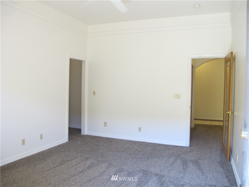 1295 Rd F .2 Northeast Moses Lake, WA 98837 - Photo 13 of 23 Gallery Image 13