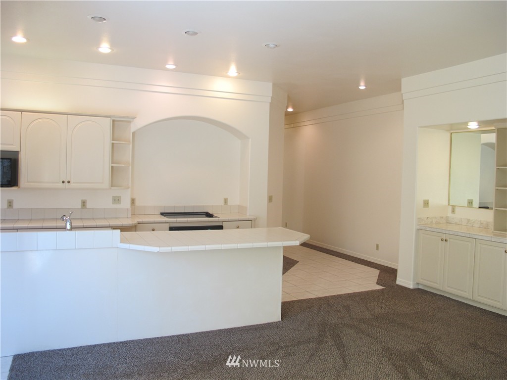 1295 Rd F .2 Northeast Moses Lake, WA 98837 - Photo 6 of 23 Gallery Image 6