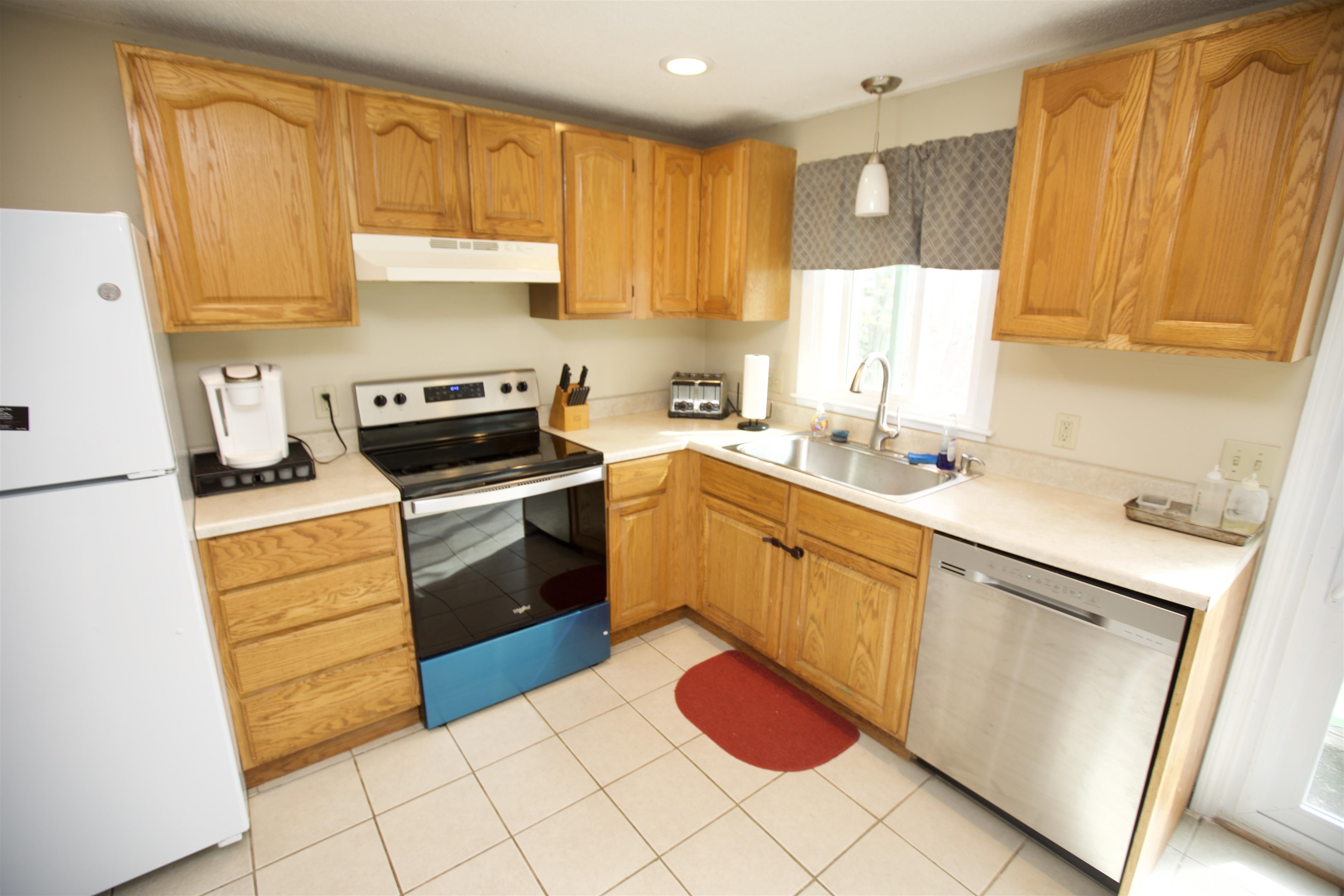 40 Derryfield Road, Unit R Derry, NH 03038 - Photo 13 of 21