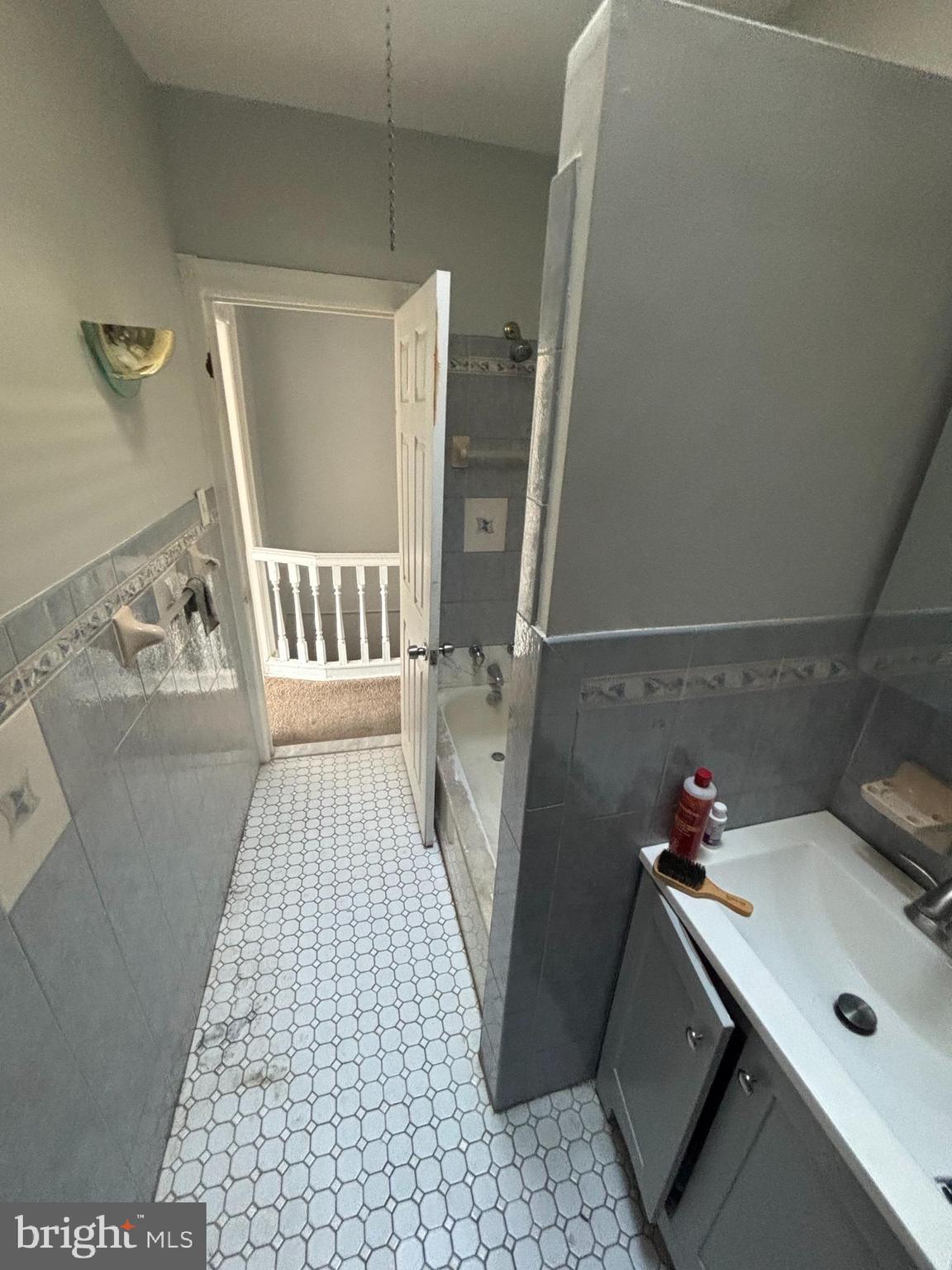 1929 South 57th Street Philadelphia, PA 19143 - Photo 13 of 17