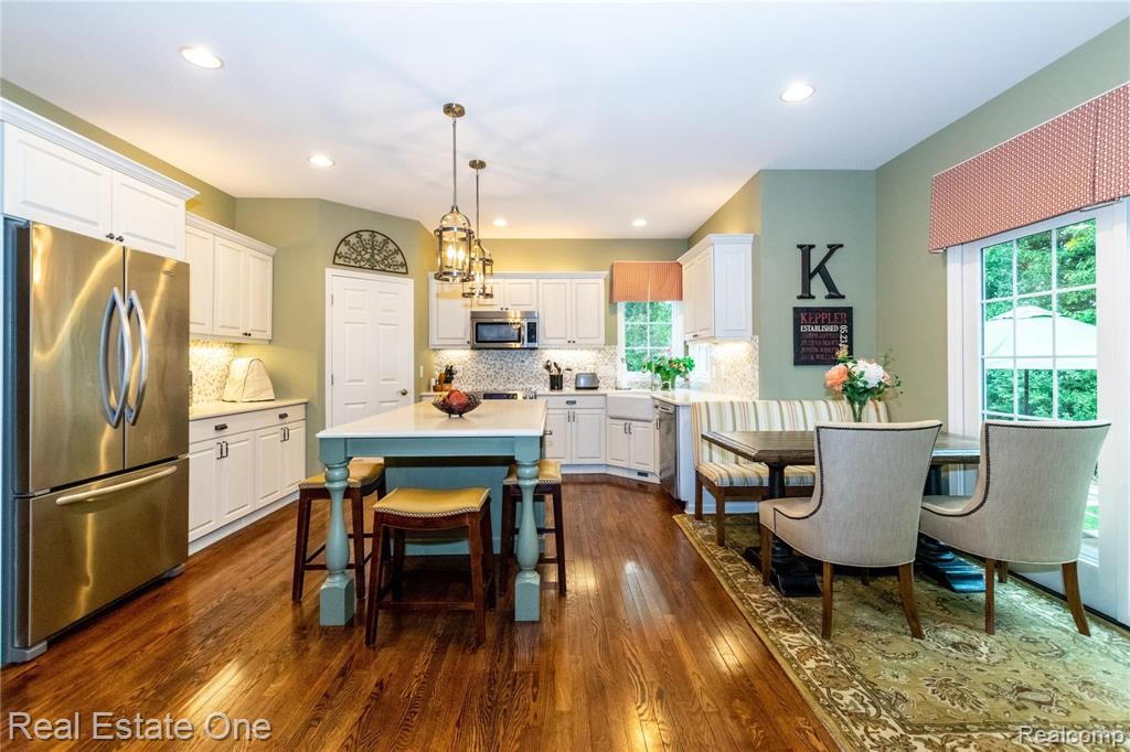 3959 Kaeleaf Road Lake Orion, MI 48360 - Photo 19 of 43