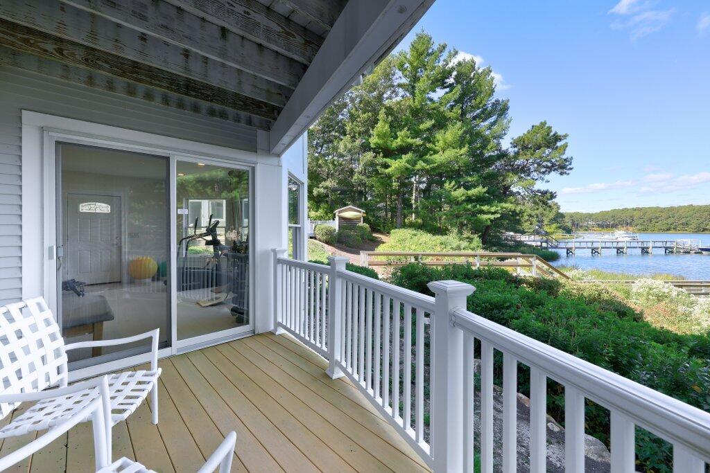 86 Summersea Road Mashpee, MA 02649 - Photo 5 of 47 86 Summersea_012.jpg-SMALL