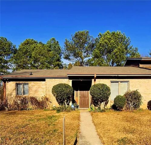 $199,900 | 1497 Stoneleigh Circle, Stone Mountain, GA 30088