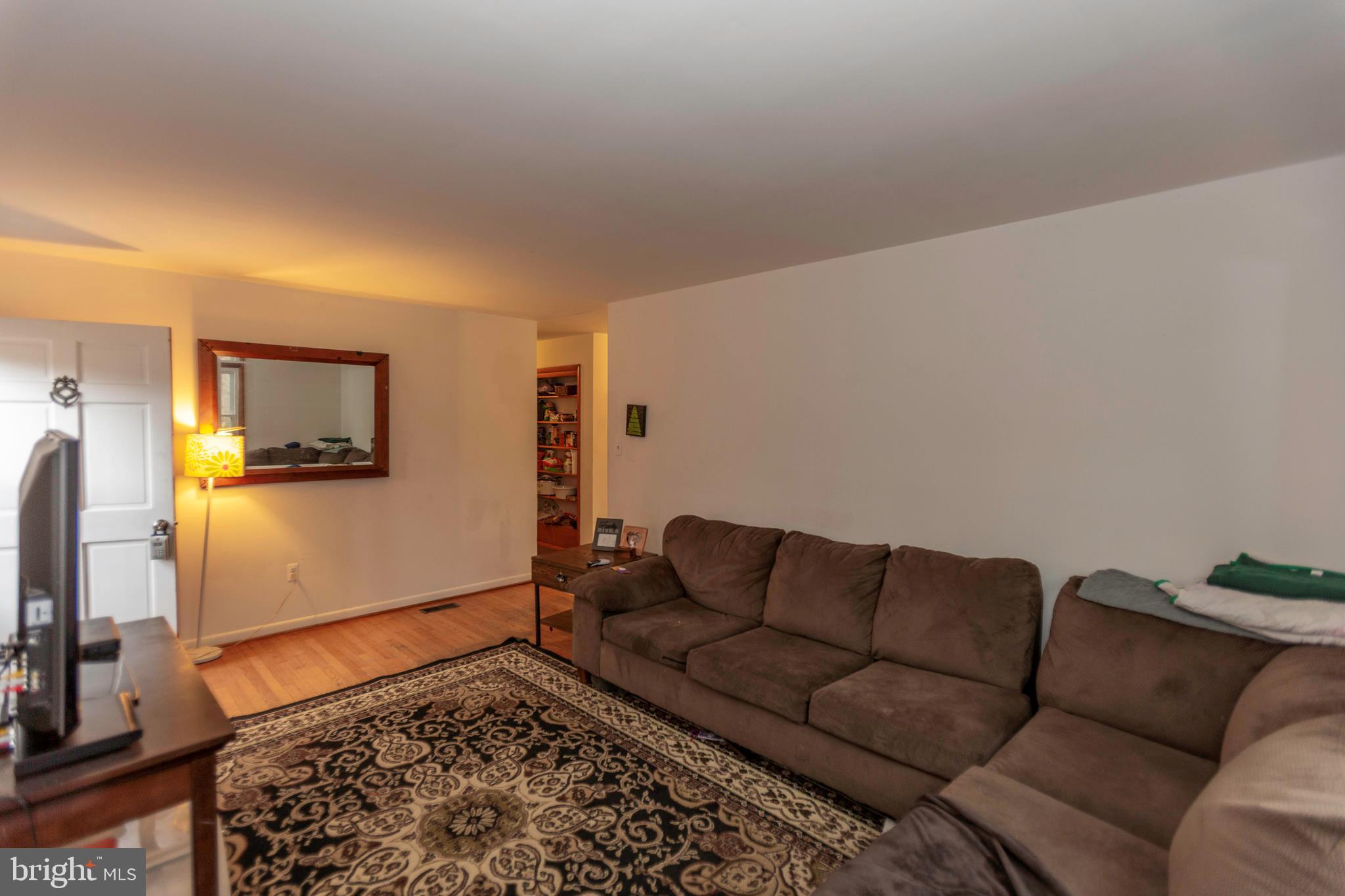11897 Bristersburg Road Midland, VA 22728 - Photo 3 of 14 Living Room