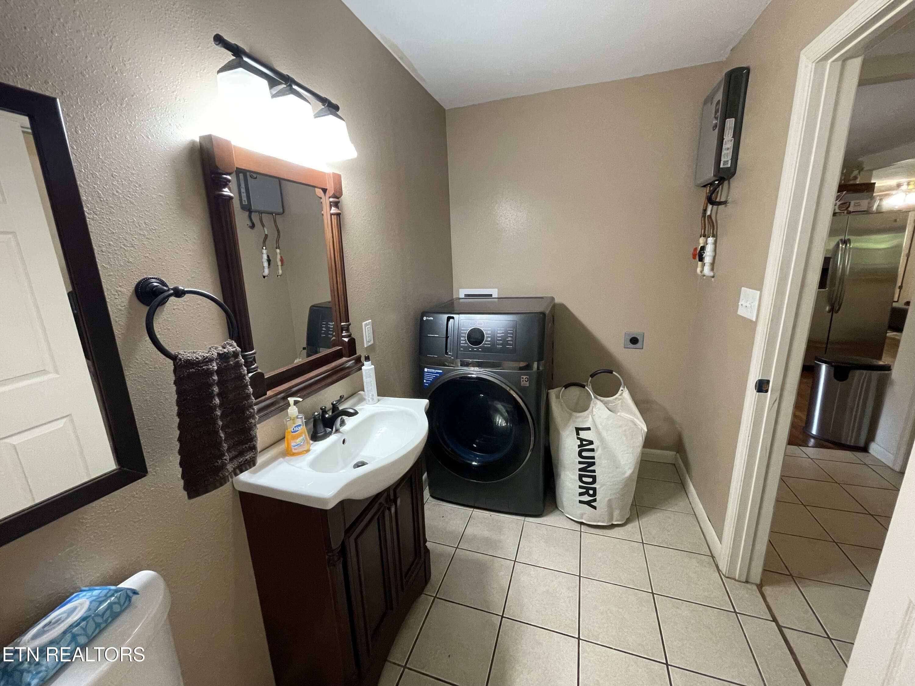 1114 Rocky Springs Road Madisonville, TN 37354 - Photo 25 of 35 E950DC07-C8DA-4225-AB96-7AB4662C5881