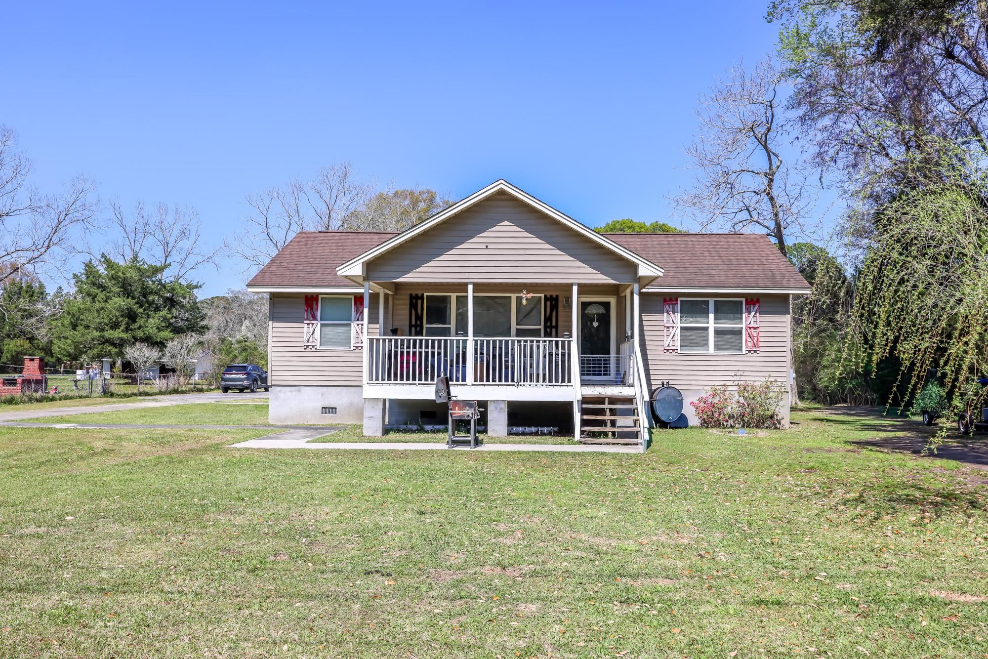 57 Jacobs Avenue Georgetown, SC 29440 - Photo 1 of 36