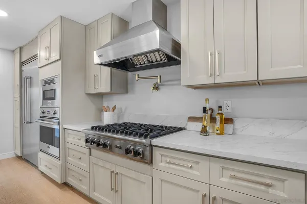 $2,995,000 | 6 Bahama Bend, Coronado, CA 92118