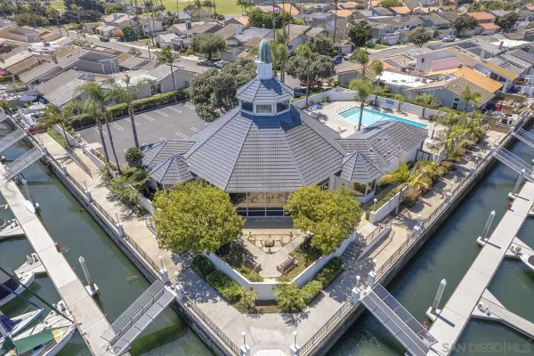 $2,995,000 | 6 Bahama Bend, Coronado, CA 92118