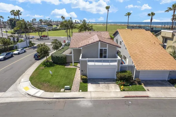 $2,995,000 | 6 Bahama Bend, Coronado, CA 92118