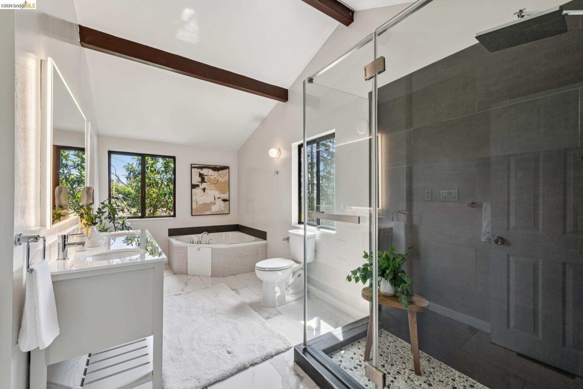 6281 Aspinwall Road Oakland, CA 94611 - Photo 46 of 71