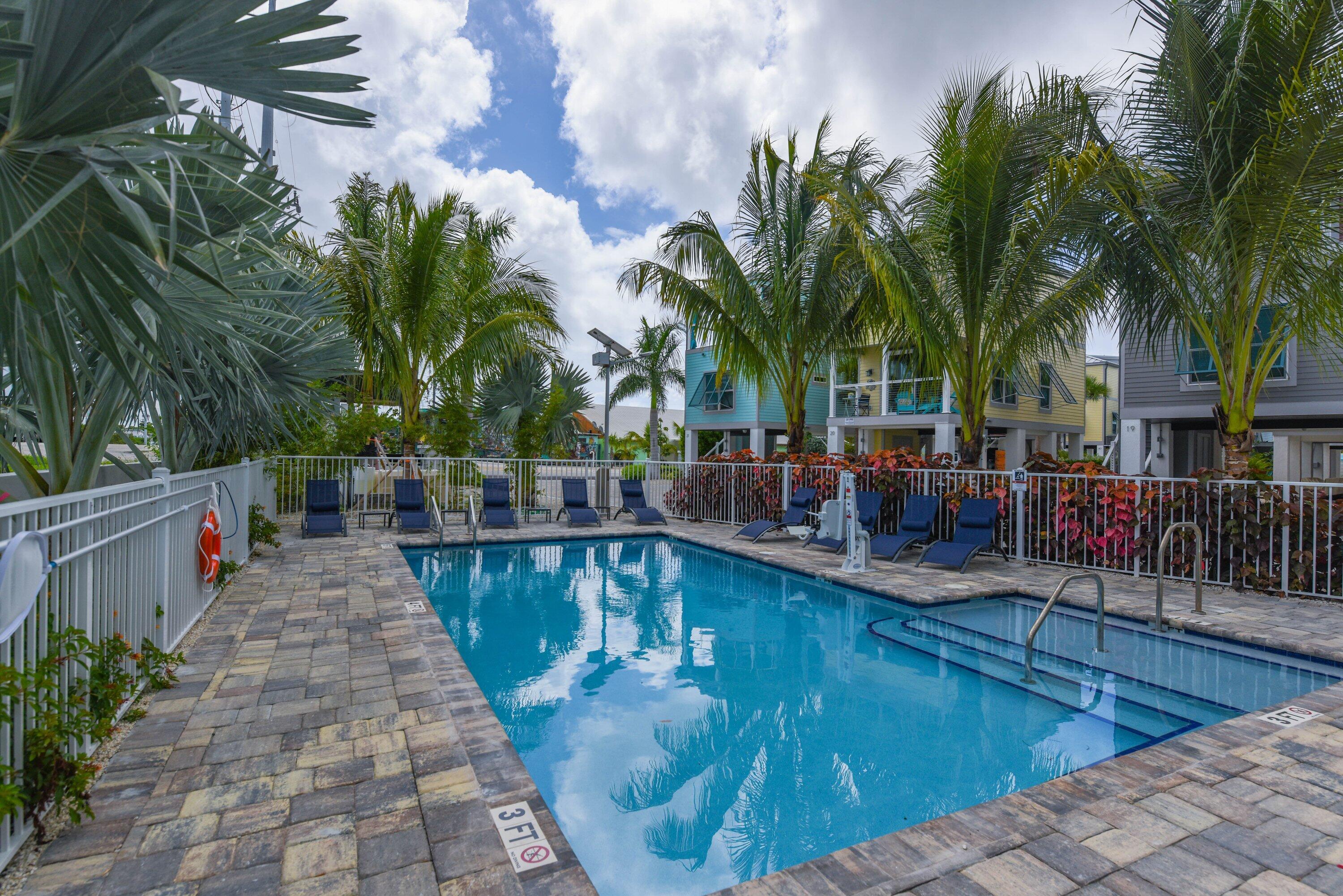 101 11th Street, Unit 35 Marathon, FL 33050 - Photo 24 of 28 Pool Area