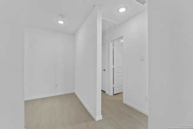 $275,000 | 105 Ellendale Place, Fredericksburg, TX 78624