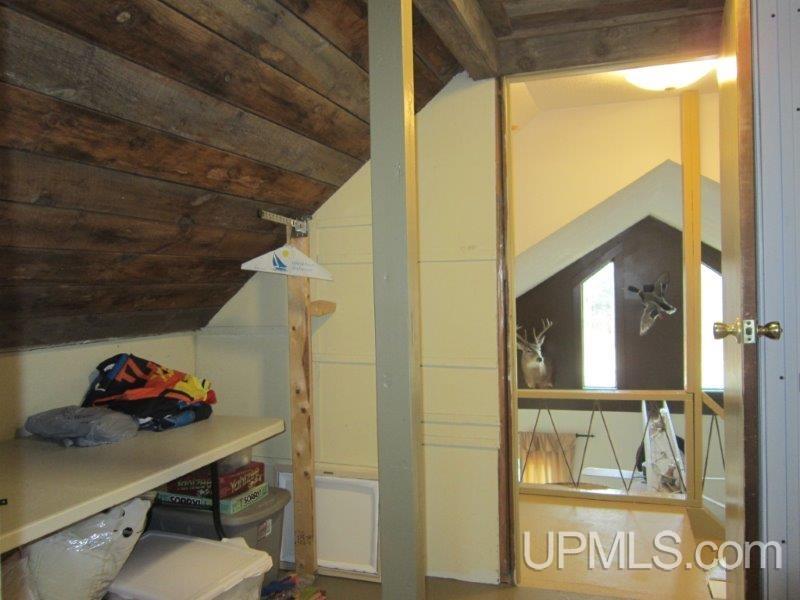 E7266 Maple Grove Road Munising, MI 49862 - Photo 21 of 34