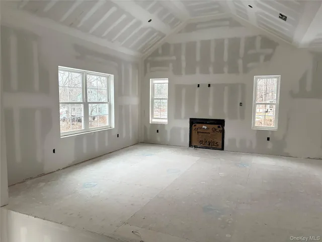 $509,900 | 40 Neversink Drive, Port Jervis, NY 12771