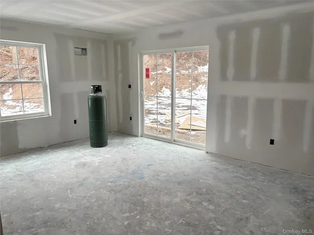 $509,900 | 40 Neversink Drive, Port Jervis, NY 12771