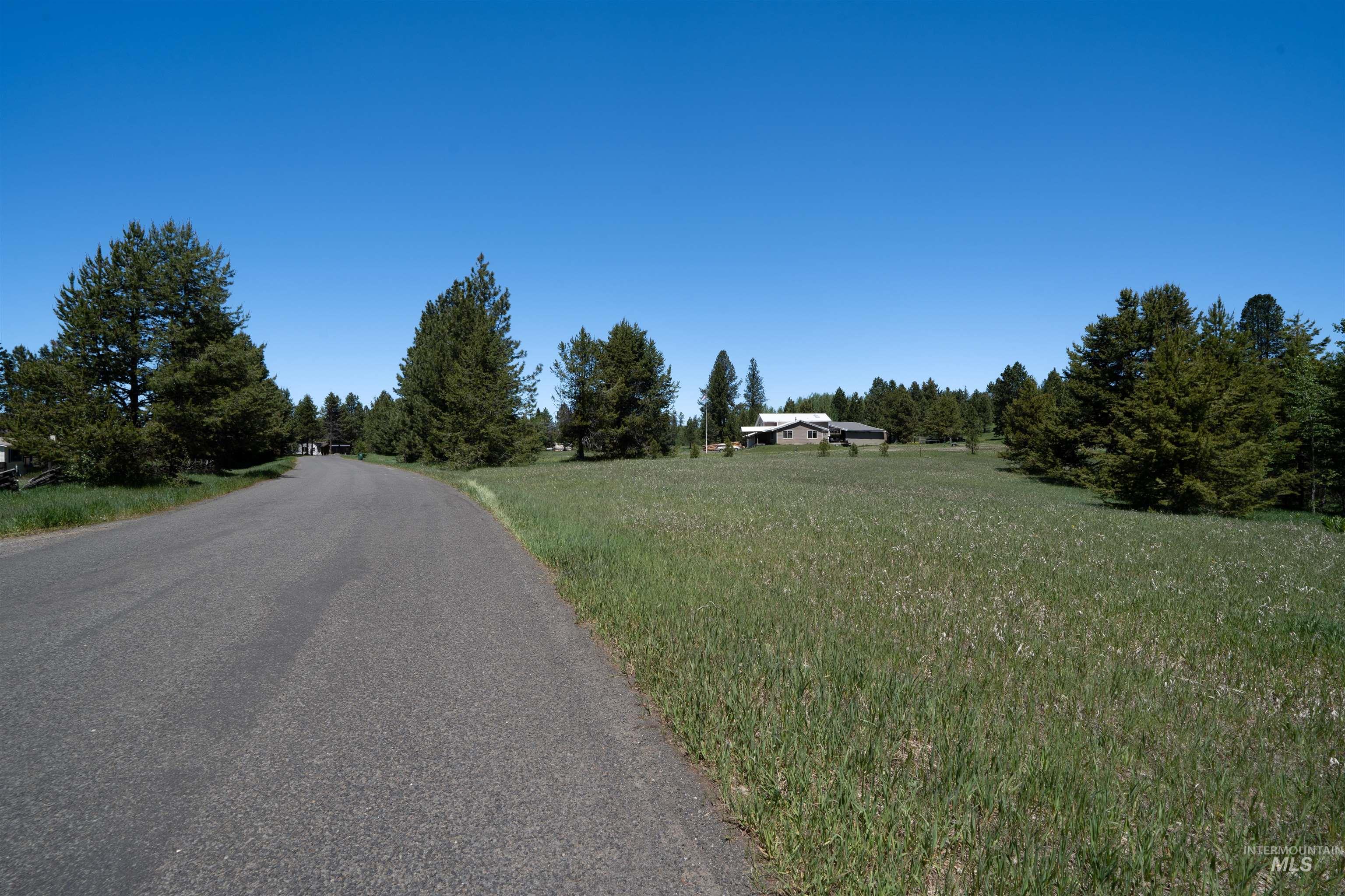 14128 Jefferson Road McCall, ID 83638 - Photo 13 of 14