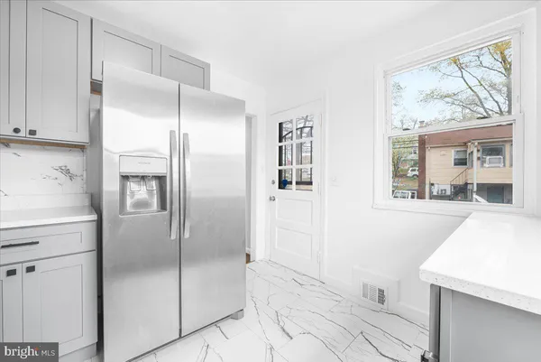 $2,250 | 5225 59th Avenue, Riverdale, MD 20737