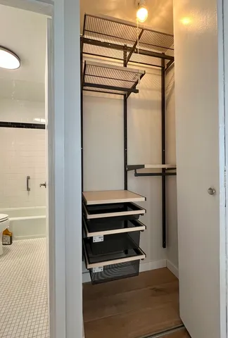 $2,000 | 2800 North Lake Shore Drive, Unit 613, Chicago, IL 60657