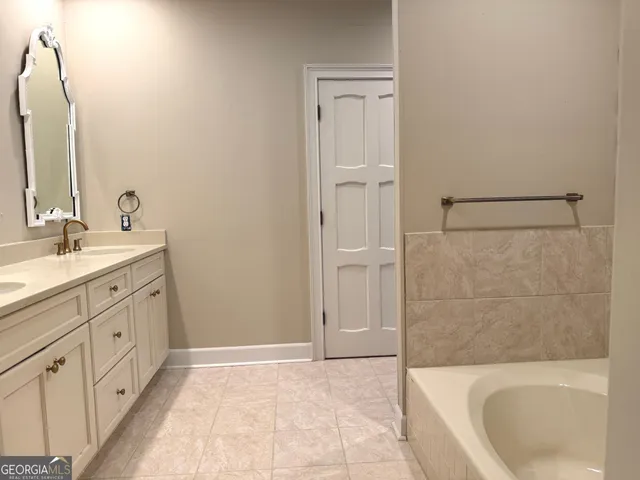 $925,000 | 2506 Emerald Drive, Jonesboro, GA 30236