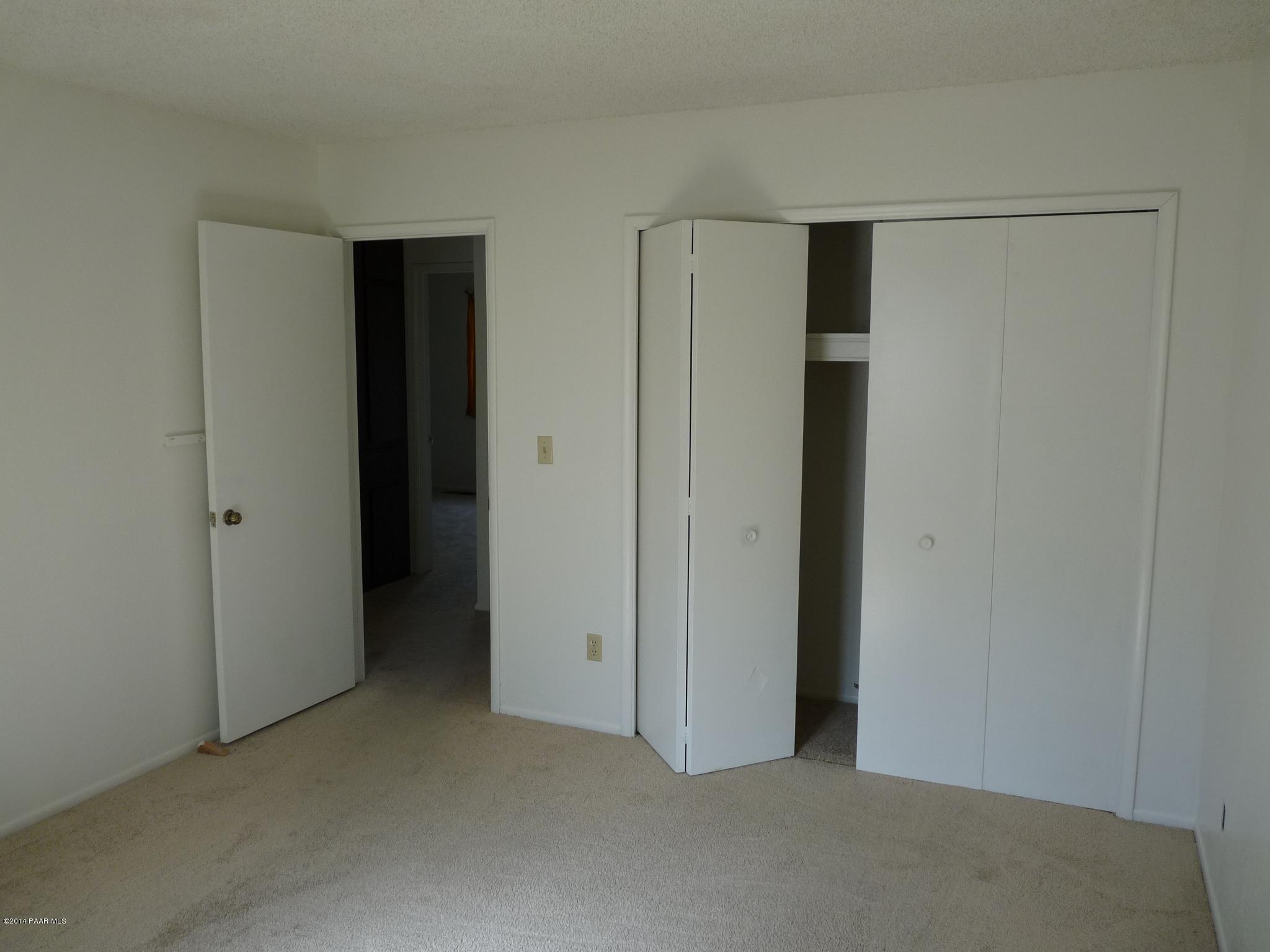 312 Canyon View Street Prescott, AZ 86303 - Photo 12 of 22 Bedroom 1 Master (2)