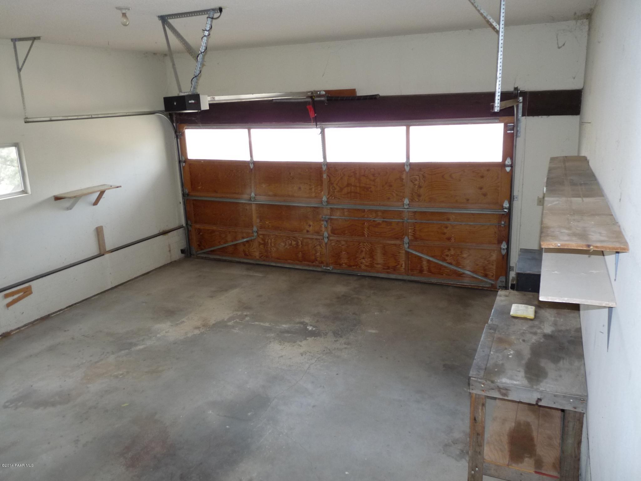 312 Canyon View Street Prescott, AZ 86303 - Photo 19 of 22 Garage