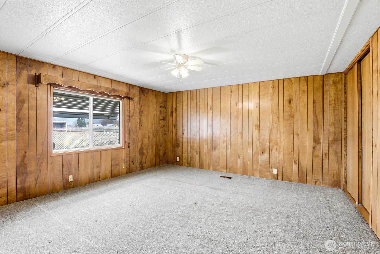 150 Dusty Puddle Road, Unit A&B Selah, WA 98942 - Photo 14 of 40