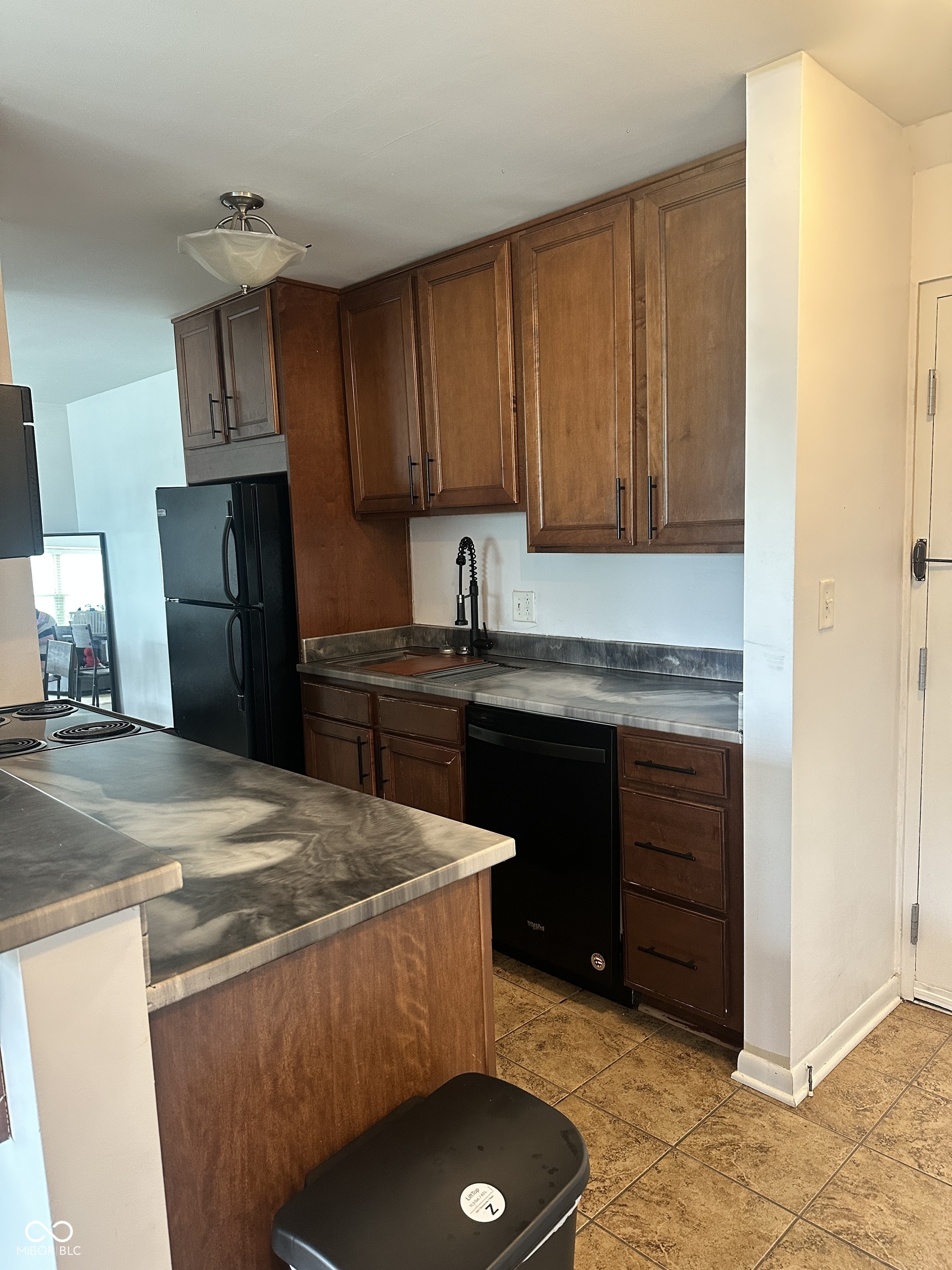 3965 North Meridian Street, Unit 3G Indianapolis, IN 46208 - Photo 11 of 38