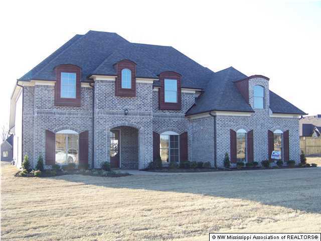 2727 Fall Spring Drive Olive Branch, MS 38654 - Photo 1 of 7 Primary Photo