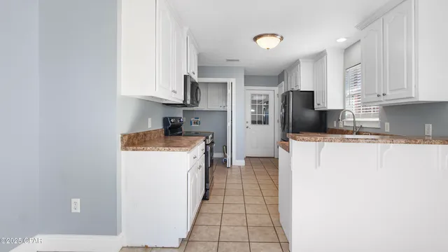 $2,350 | 4806 McCall Lane, Panama City, FL 32404