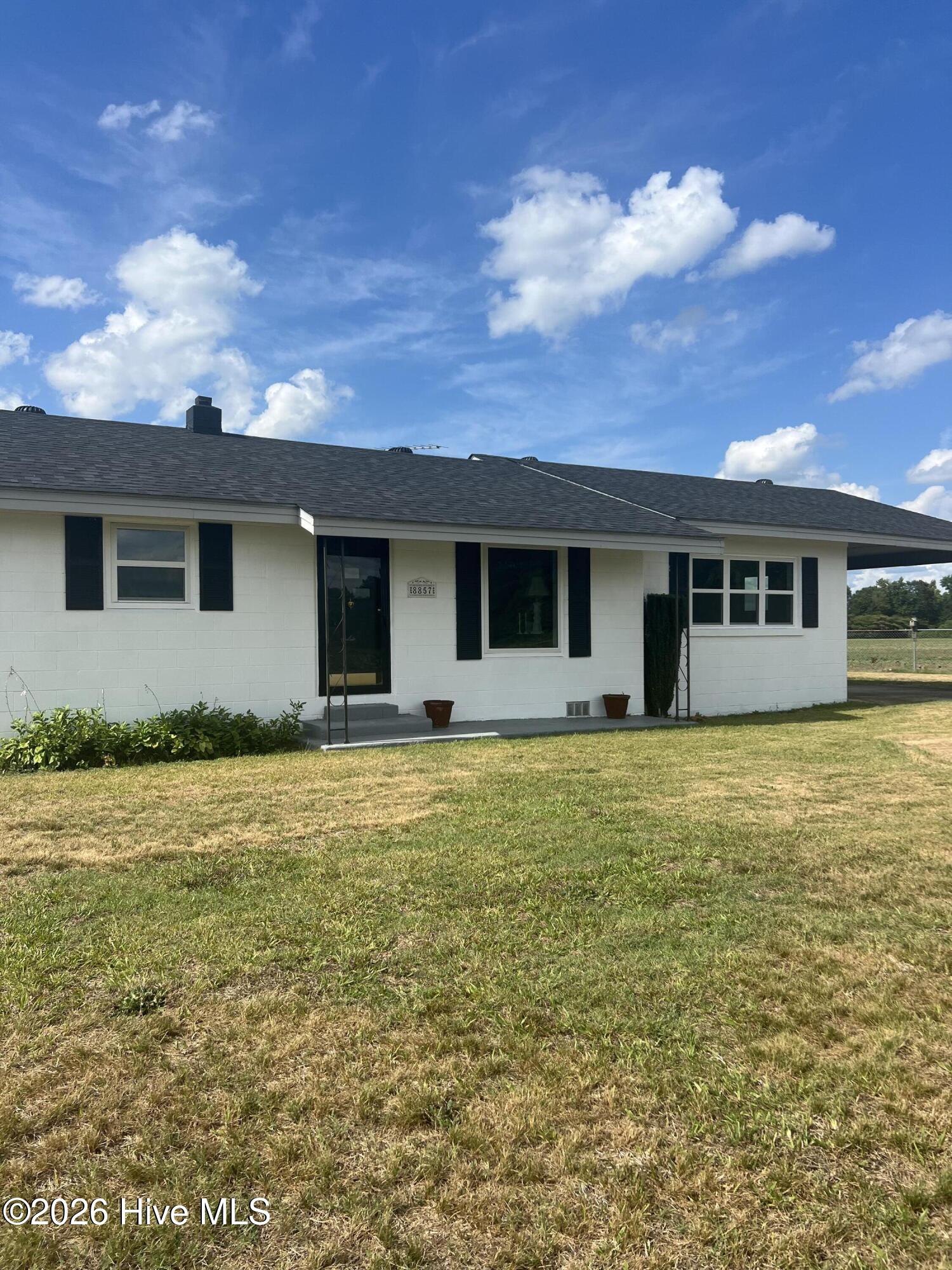 8857 Robbins Road Rocky Mount, NC 27803 - Photo 7 of 39