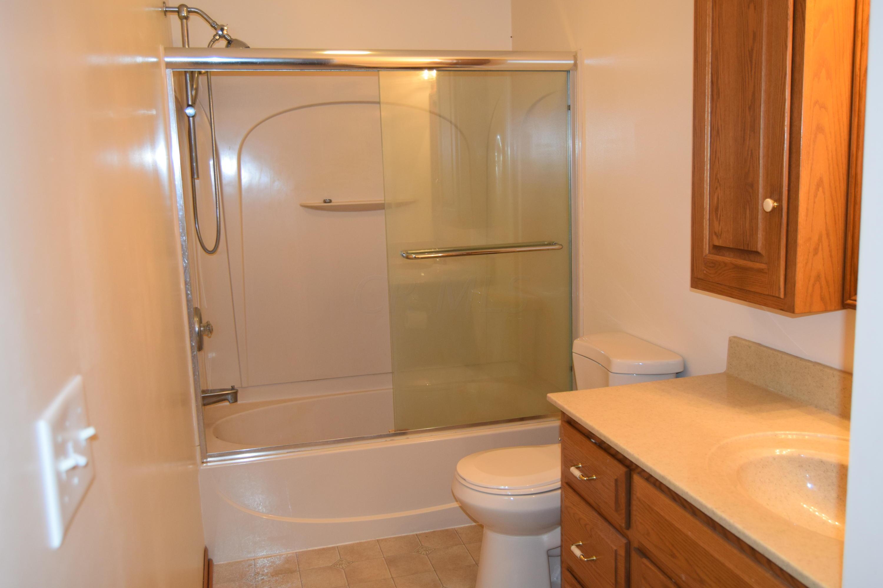 1200 Toboso Road Newark, OH 43055 - Photo 11 of 38
