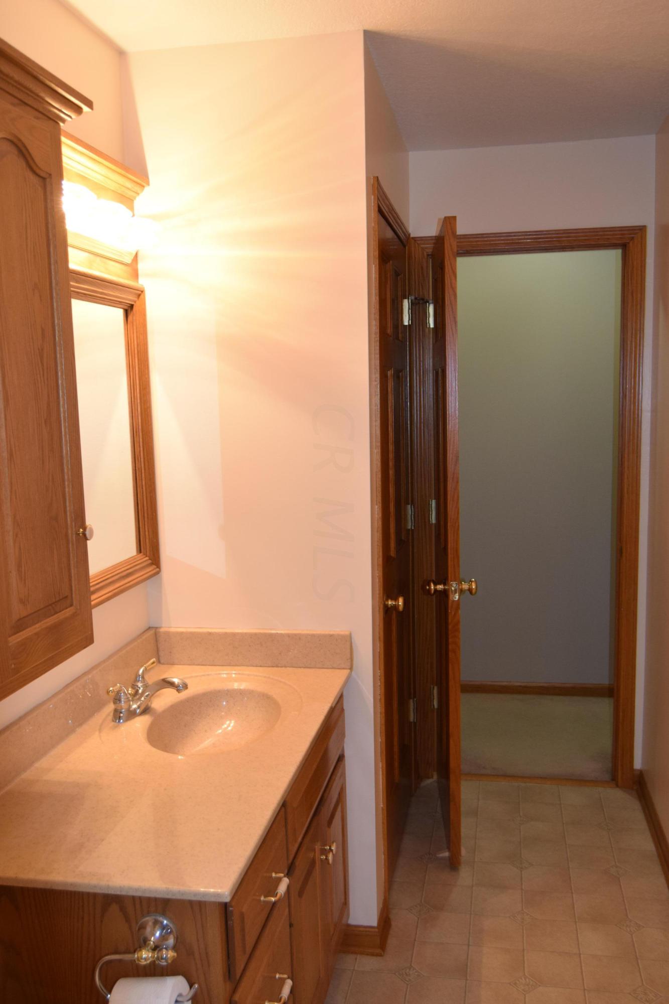 1200 Toboso Road Newark, OH 43055 - Photo 12 of 38