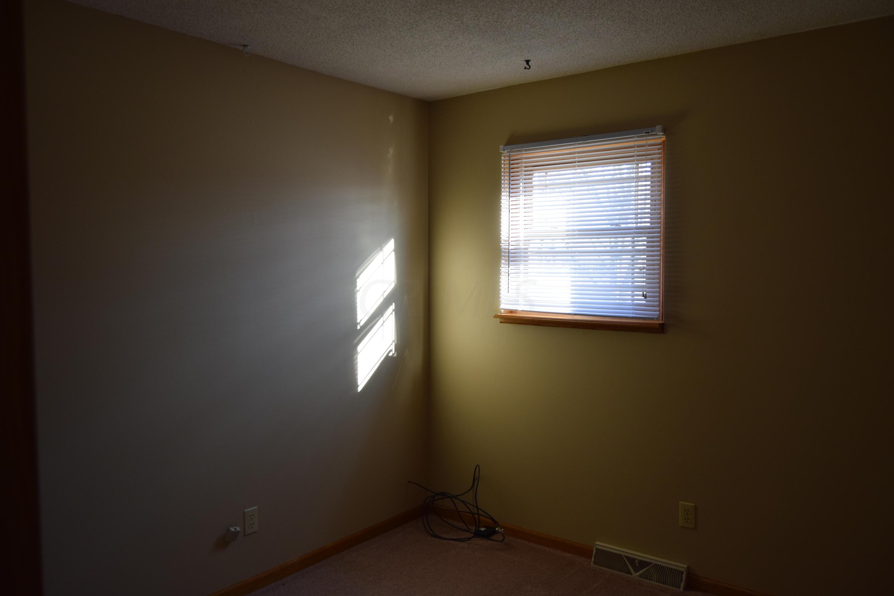 1200 Toboso Road Newark, OH 43055 - Photo 18 of 38